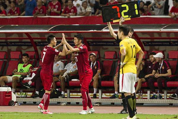  汉诺威96主场氛围火爆，球迷助威催生逆转奇迹